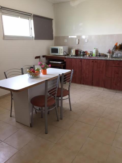 הבית של דרורי Neve Zohar Exteriör bild